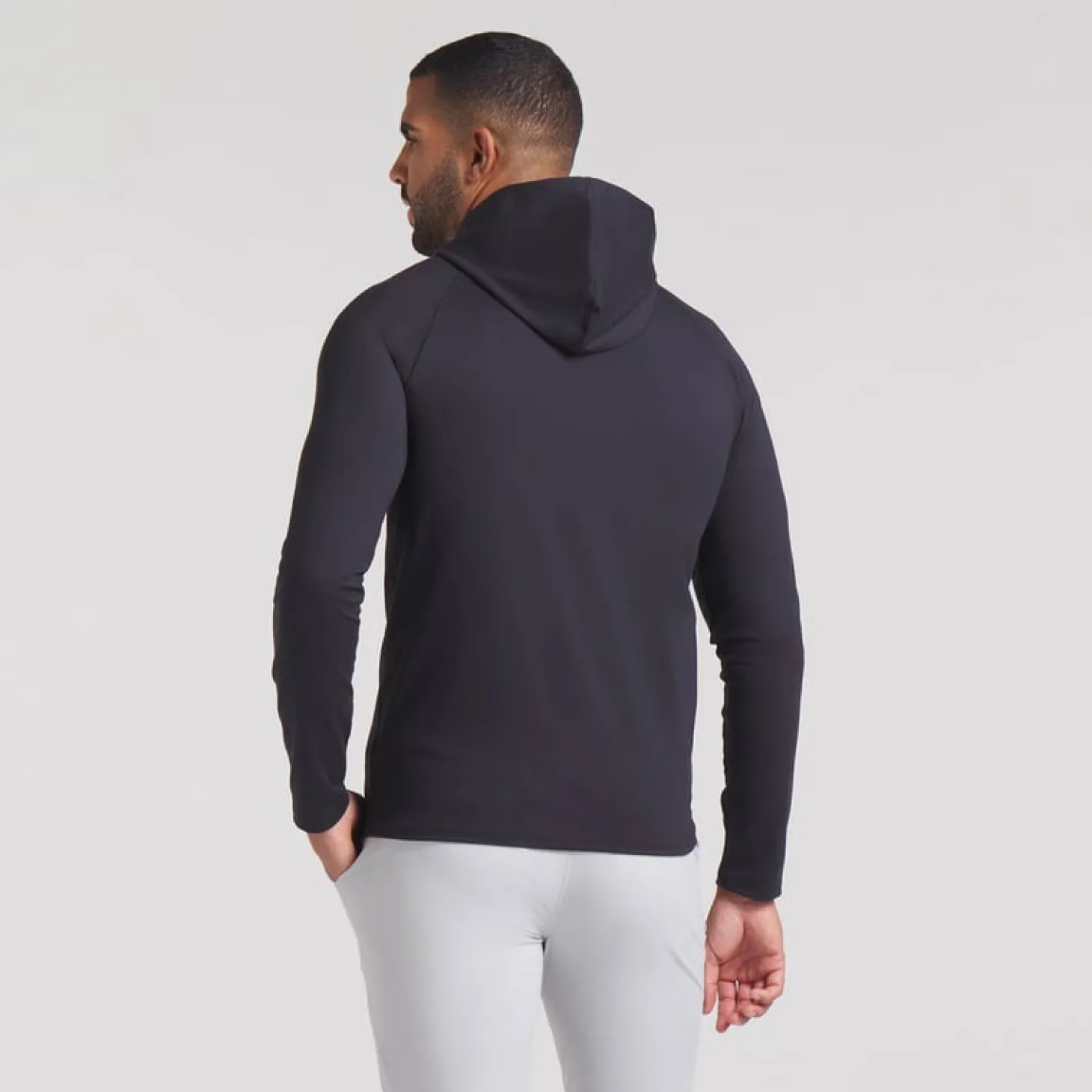 Cloudspun Tech Hoodie Musta