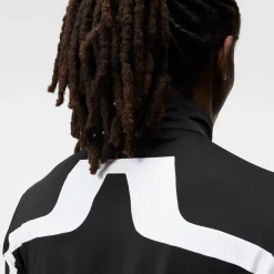 Jarvis Mid Layer Musta