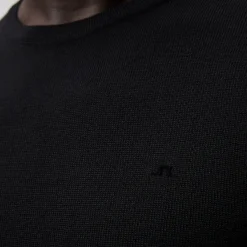 Lyle Merino Crew Neck Sweater Musta