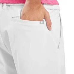 Performance Tapered Fit Short Valkoinen