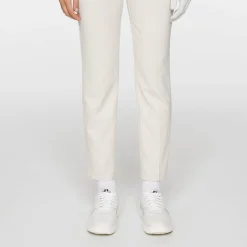 Pia Pant