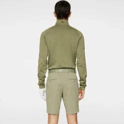 Vent Shorts